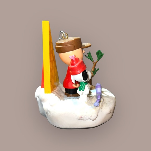 A Charlie Brown Christmas Tree 2006 Hallmark Keepsake Ornament - Picture 2 of 11